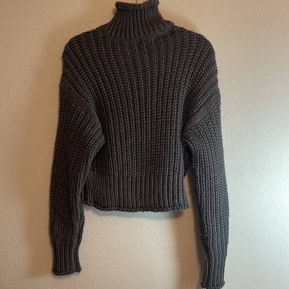 H&M Knit Turtleneck Sweater (Available in Black & Grey) - Picture 13 of 16